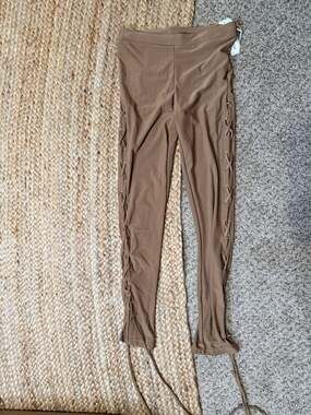 3 for $9 Ellie and Kate, NWT brown leggings lace up s 3719